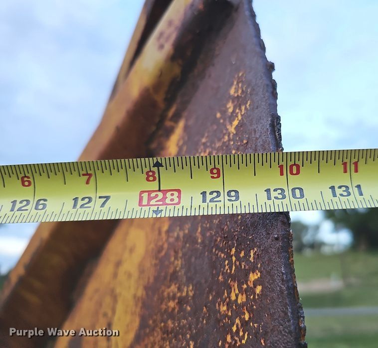 image for item DQ1129 Baker 265AV  V-plow