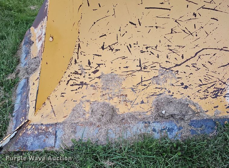 image for item DQ1130 Henke  V-plow