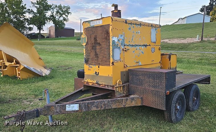 image for item DQ1132 1973 Davey Compressor Co. 14M250 RPV  air compressor