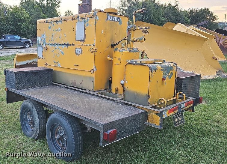 image for item DQ1132 1973 Davey Compressor Co. 14M250 RPV  air compressor
