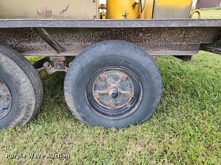 image for item DQ1132 1973 Davey Compressor Co. 14M250 RPV  air compressor