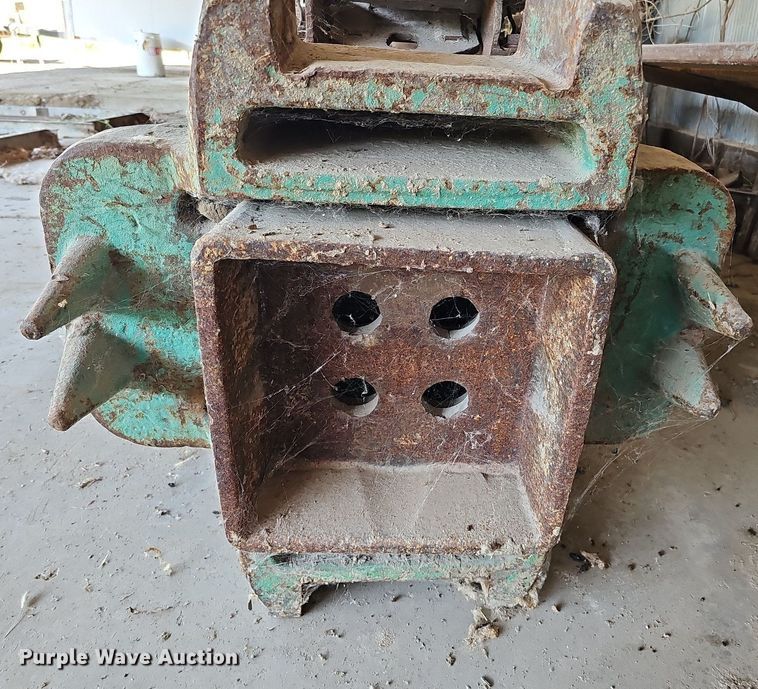 image for item DQ1134 Link Belt 180M  pile driver