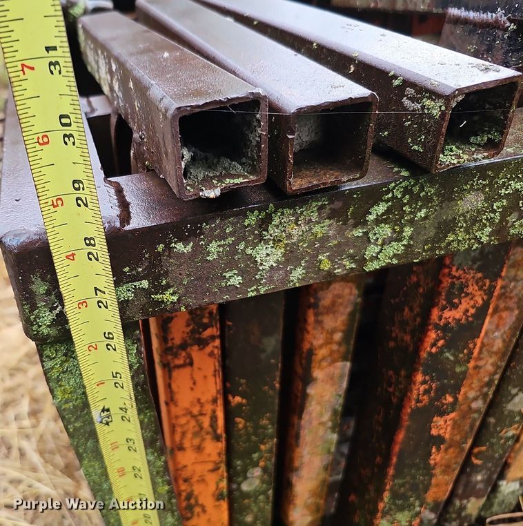 image for item DQ1135 Bridge scaffolding