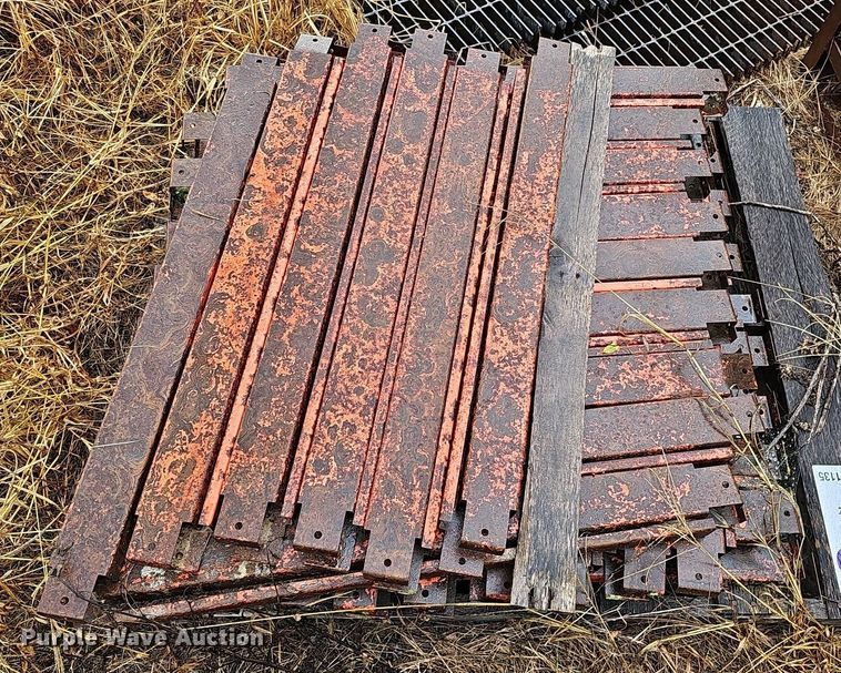 image for item DQ1135 Bridge scaffolding