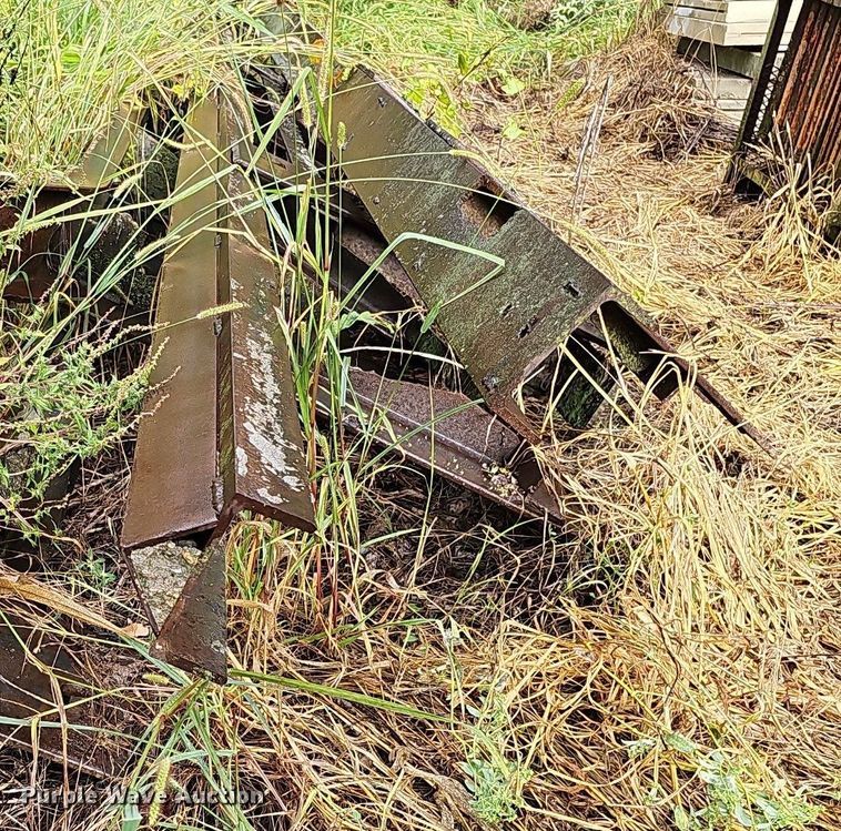 image for item DQ1137 (4) bridge safety supports