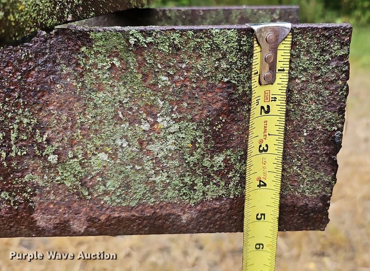 image for item DQ1138 I-beams