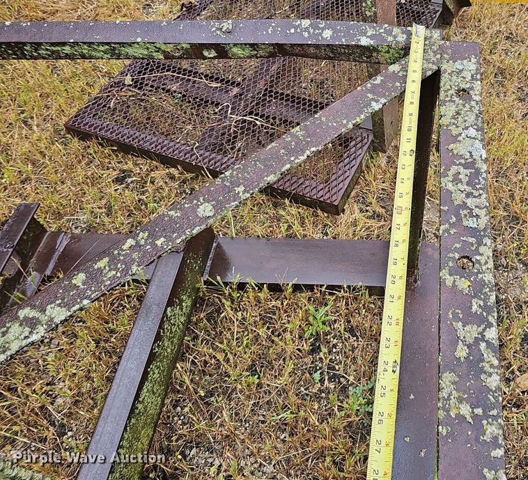 image for item DQ1138 I-beams