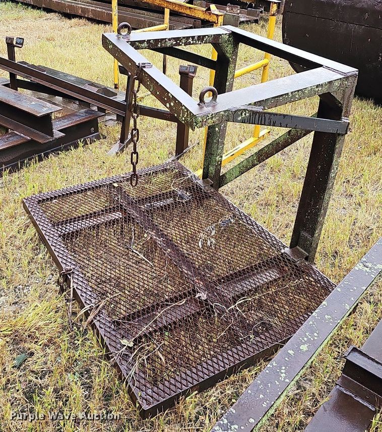 image for item DQ1138 I-beams