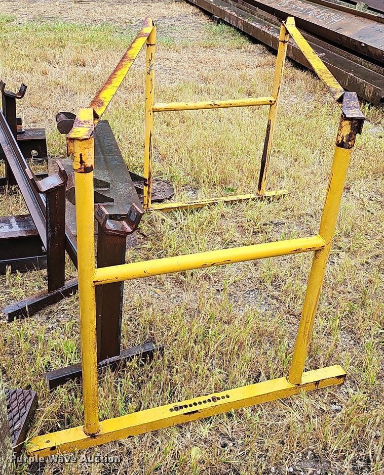 image for item DQ1138 I-beams