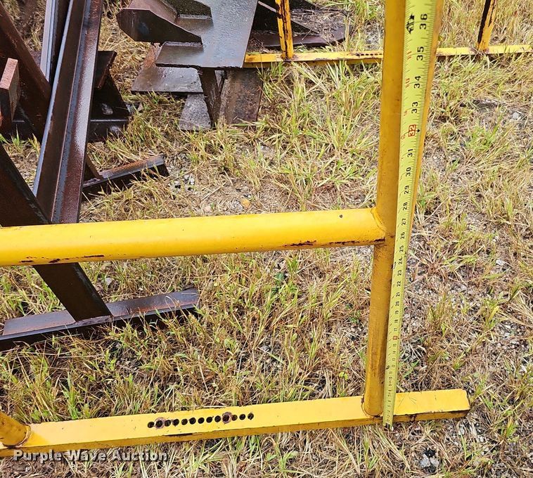 image for item DQ1138 I-beams