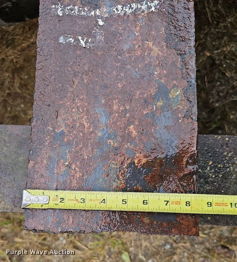 image for item DQ1139 Approximately 24 I-beams