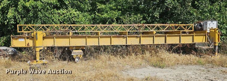 image for item DQ1141 Gamaco Console C450  bridge deck finish machine