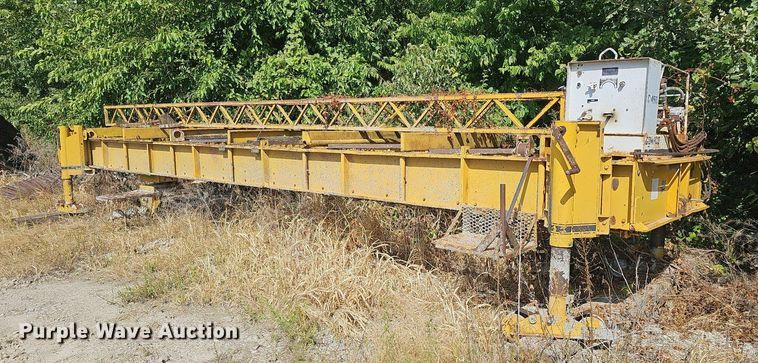 image for item DQ1141 Gamaco Console C450  bridge deck finish machine