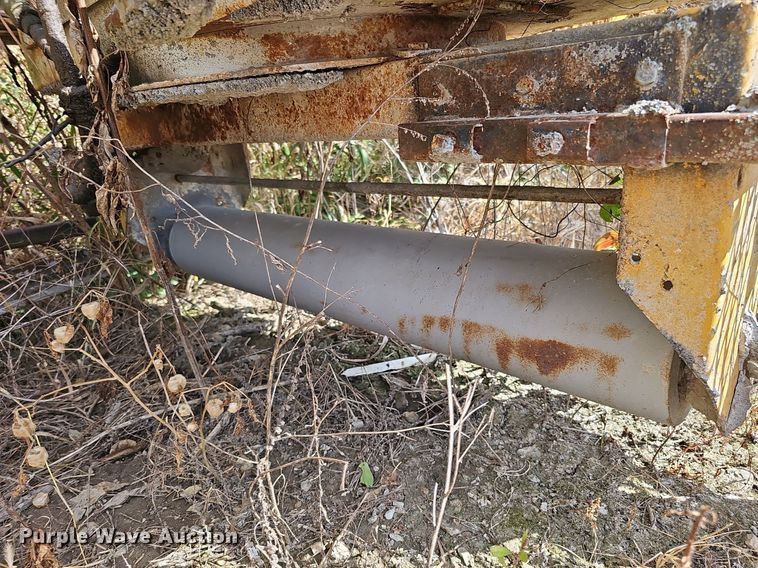 image for item DQ1141 Gamaco Console C450  bridge deck finish machine