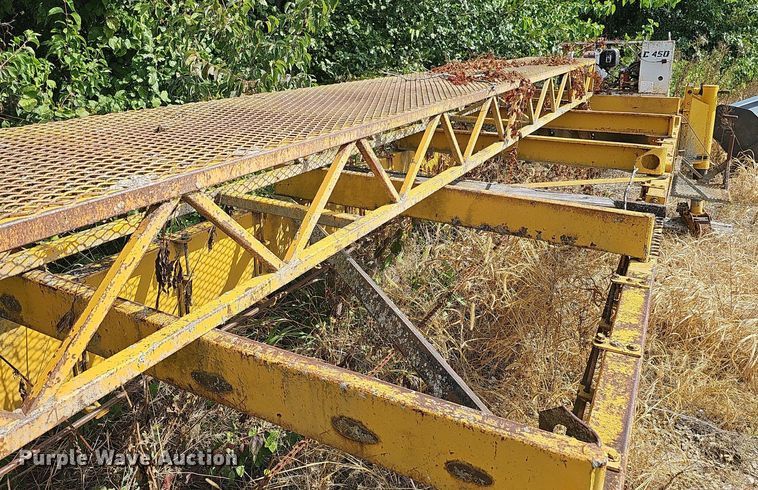 image for item DQ1141 Gamaco Console C450  bridge deck finish machine