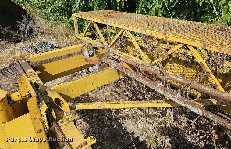 image for item DQ1141 Gamaco Console C450  bridge deck finish machine