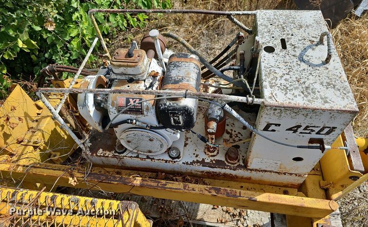 image for item DQ1141 Gamaco Console C450  bridge deck finish machine