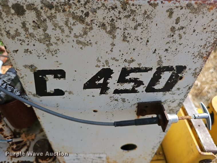 image for item DQ1141 Gamaco Console C450  bridge deck finish machine