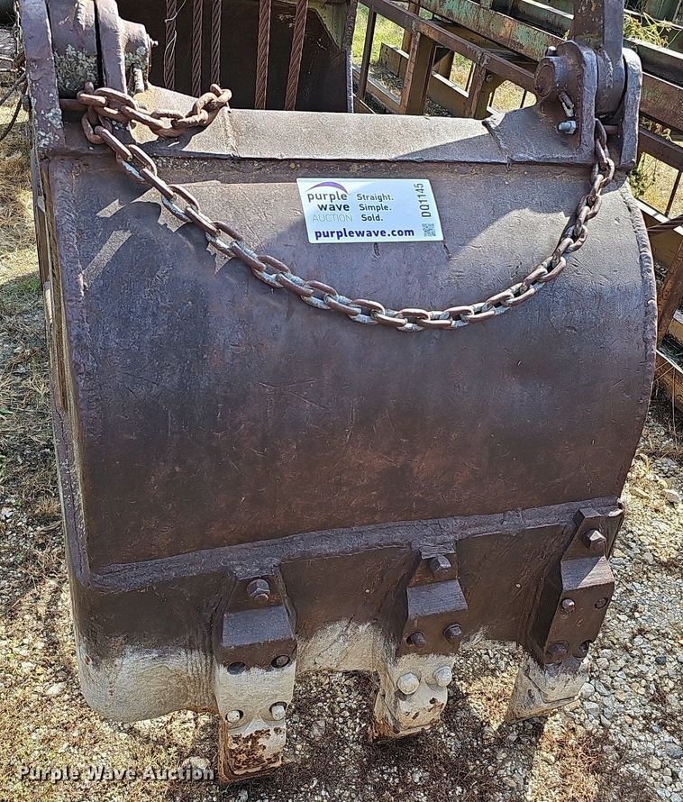 image for item DQ1145 (3) crane buckets