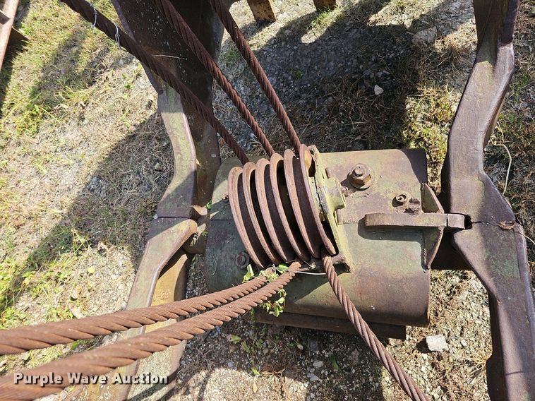 image for item DQ1145 (3) crane buckets