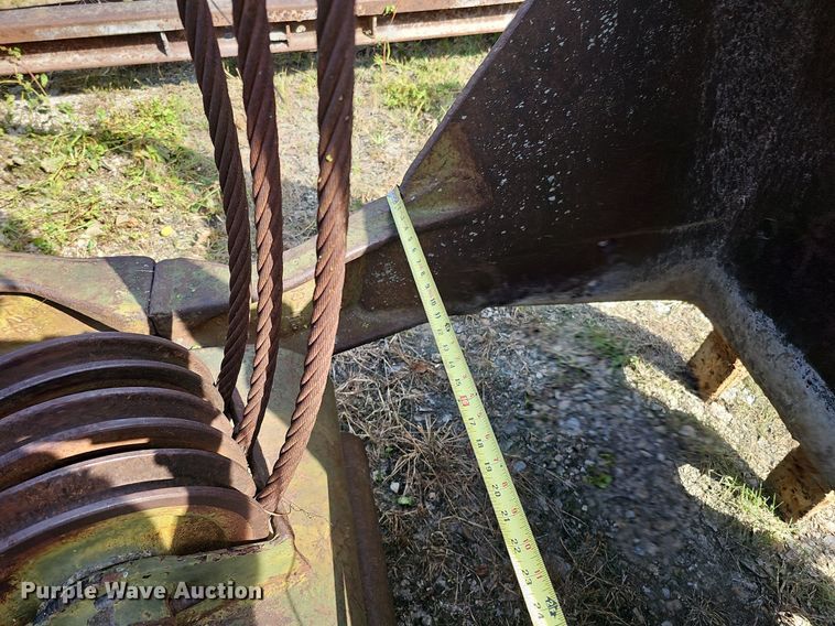 image for item DQ1145 (3) crane buckets