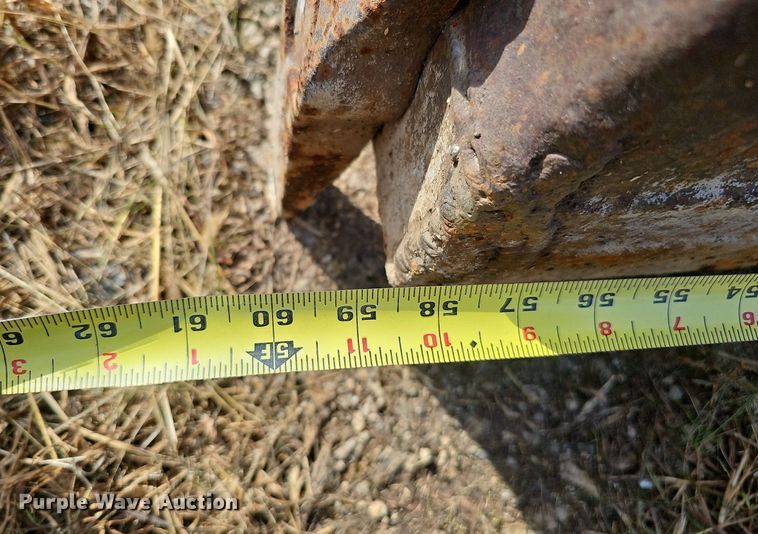 image for item DQ1145 (3) crane buckets