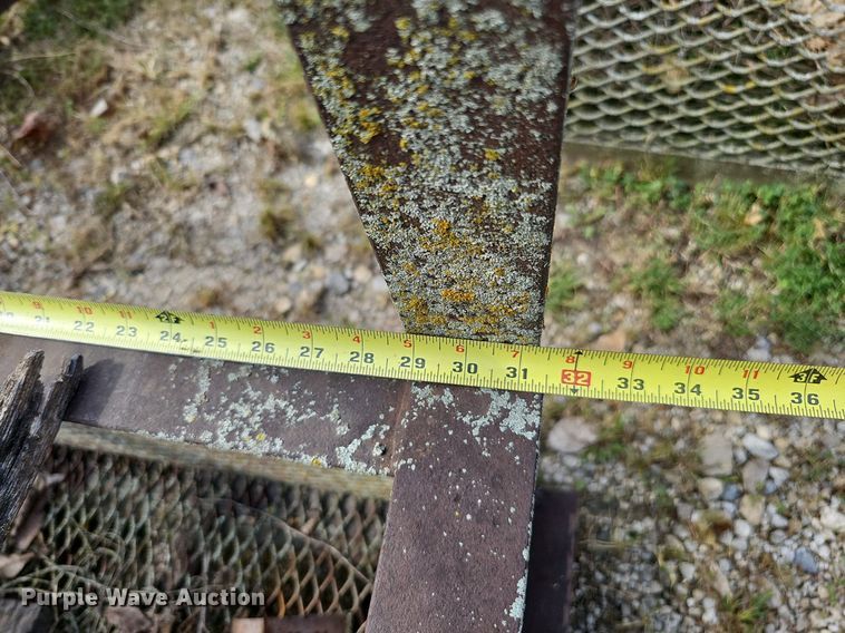 image for item DQ1146 (5) man lift baskets