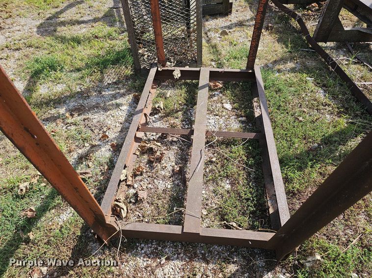 image for item DQ1146 (5) man lift baskets