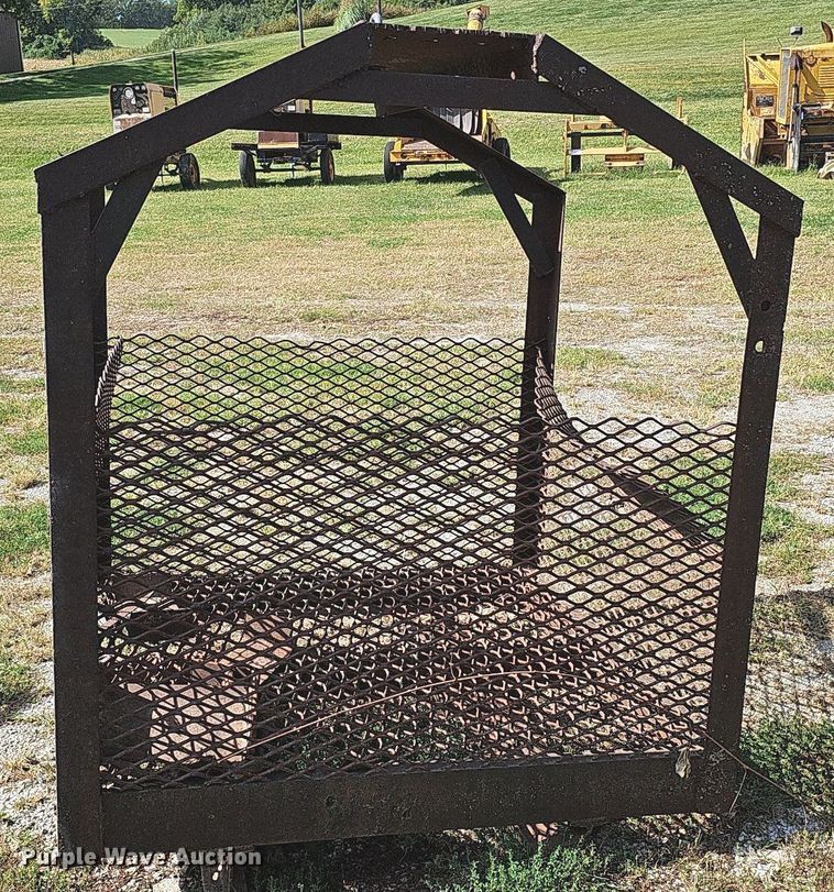 image for item DQ1146 (5) man lift baskets