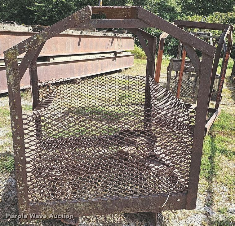 image for item DQ1146 (5) man lift baskets