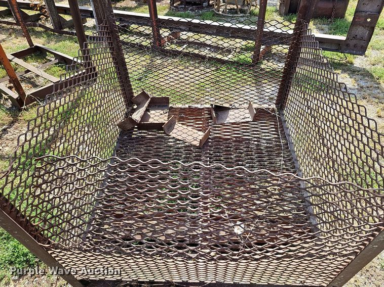 image for item DQ1146 (5) man lift baskets