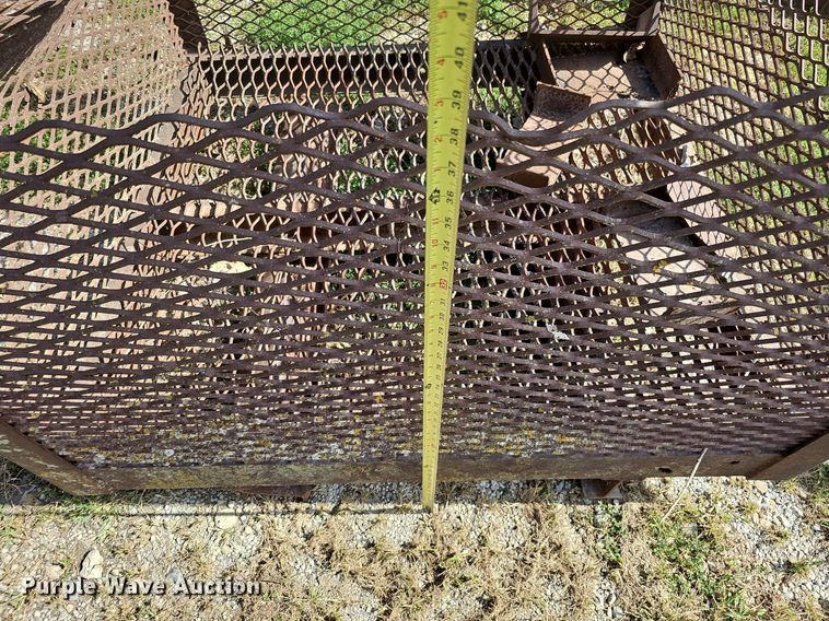 image for item DQ1146 (5) man lift baskets