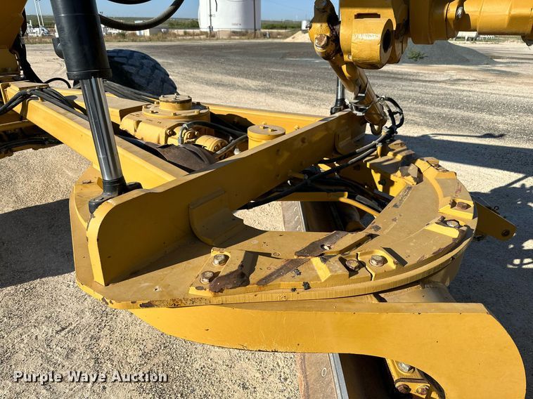 image for item DQ1427 2008 Caterpillar 140M  motor grader