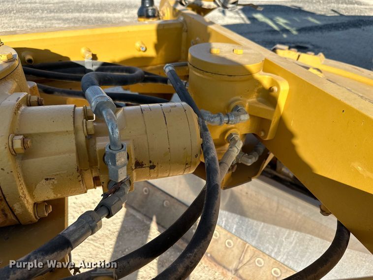 image for item DQ1427 2008 Caterpillar 140M  motor grader