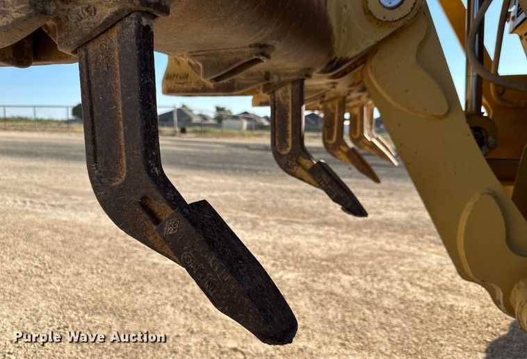 image for item DQ1427 2008 Caterpillar 140M  motor grader