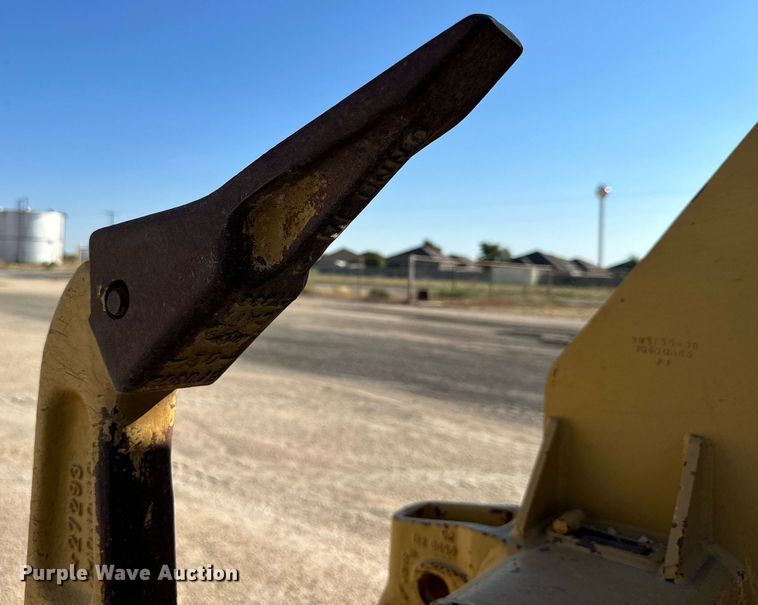 image for item DQ1427 2008 Caterpillar 140M  motor grader