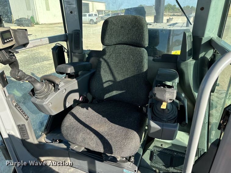 image for item DQ1427 2008 Caterpillar 140M  motor grader