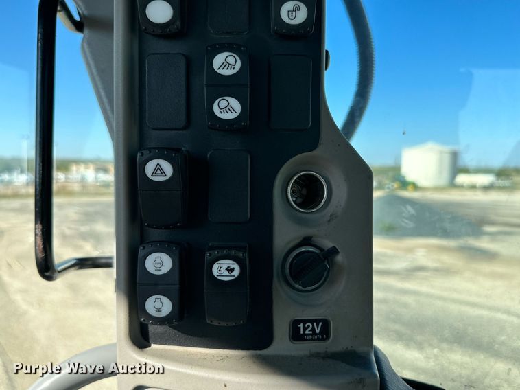 image for item DQ1427 2008 Caterpillar 140M  motor grader