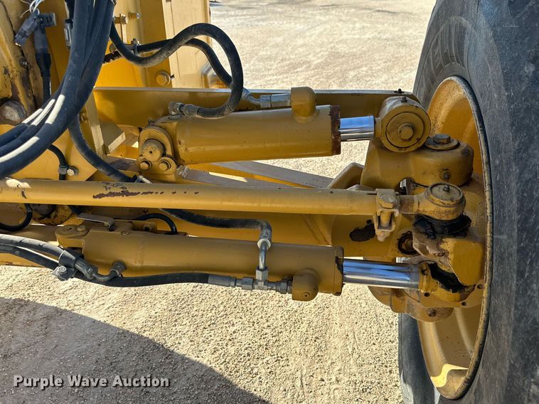 image for item DQ1427 2008 Caterpillar 140M  motor grader