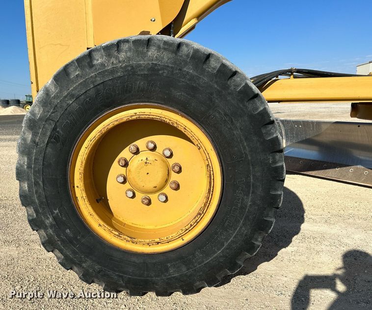 image for item DQ1427 2008 Caterpillar 140M  motor grader