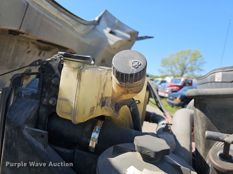 image for item DR5760 2009 International WorkStar 7600  vacuum truck