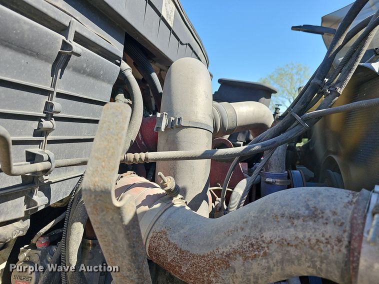 image for item DR5760 2009 International WorkStar 7600  vacuum truck