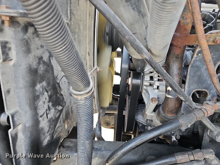 image for item DR5764 2014 International Work Star 7600  vacuum truck