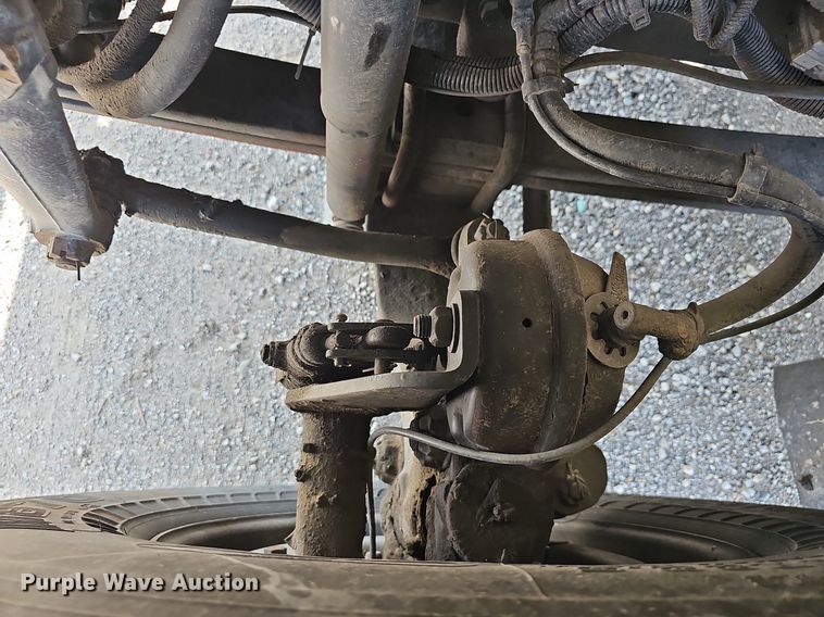 image for item DR5764 2014 International Work Star 7600  vacuum truck