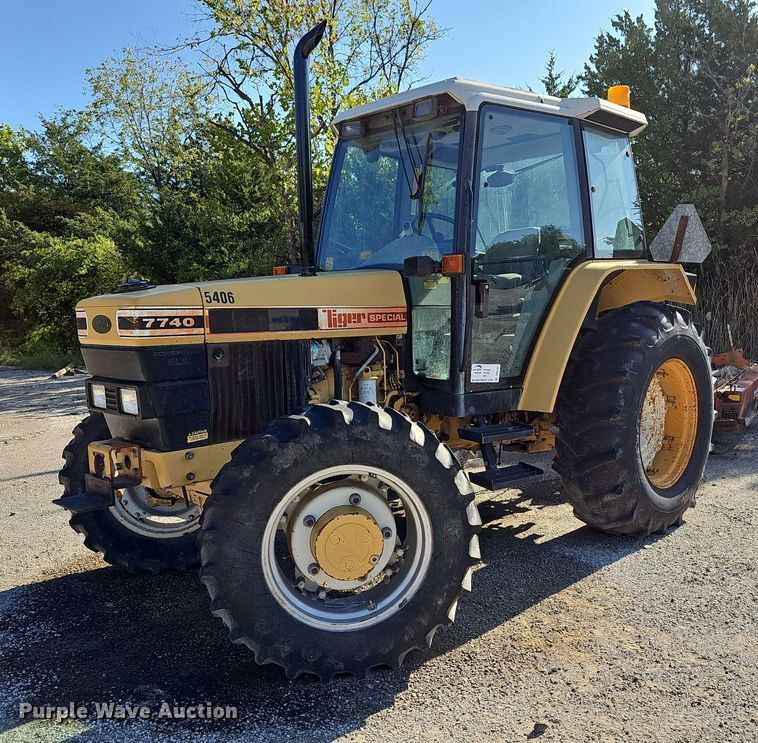 image for item DR5767 1994 Ford 7740 Powerstar SLE Tiger Special  tractor