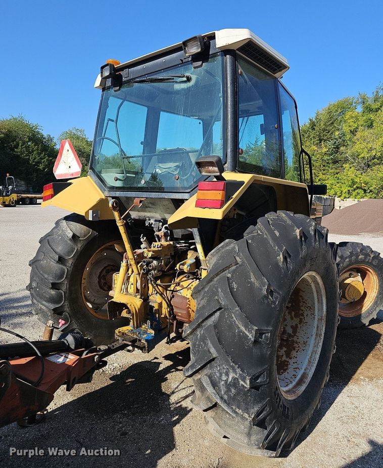 image for item DR5767 1994 Ford 7740 Powerstar SLE Tiger Special  tractor