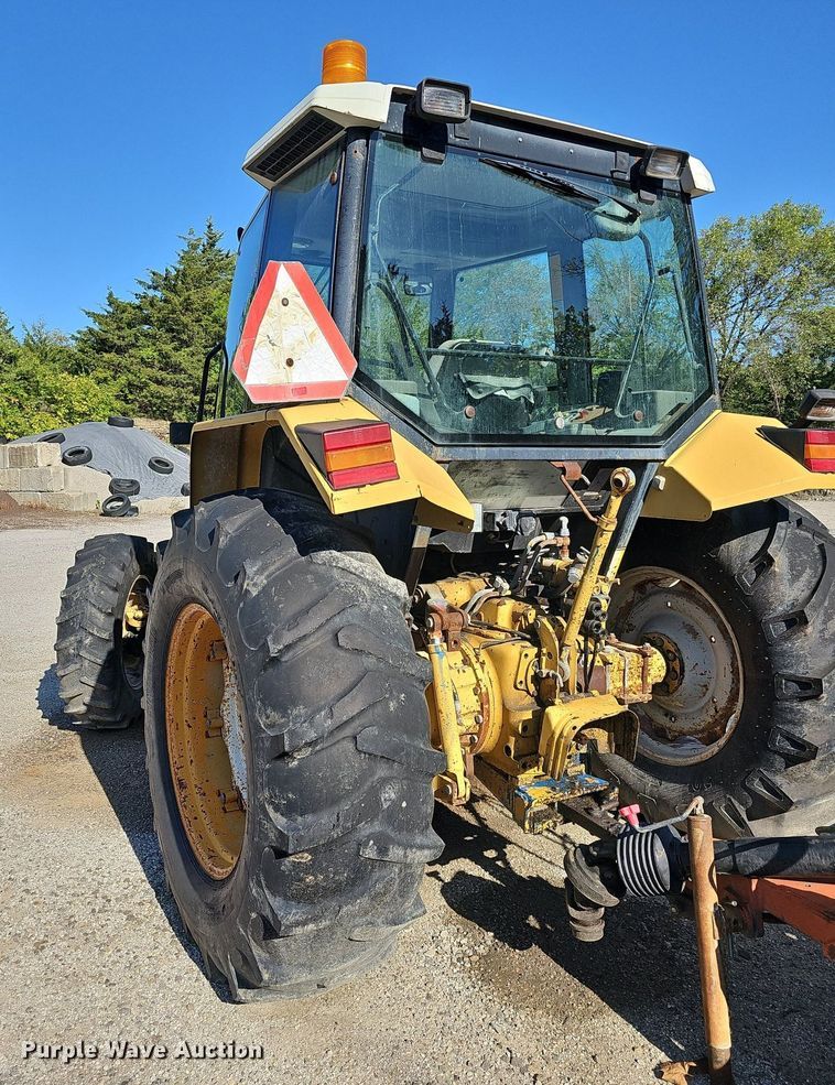 image for item DR5767 1994 Ford 7740 Powerstar SLE Tiger Special  tractor