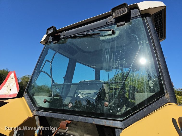 image for item DR5767 1994 Ford 7740 Powerstar SLE Tiger Special  tractor