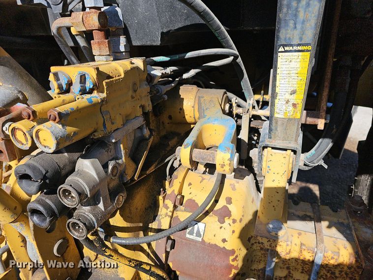 image for item DR5767 1994 Ford 7740 Powerstar SLE Tiger Special  tractor