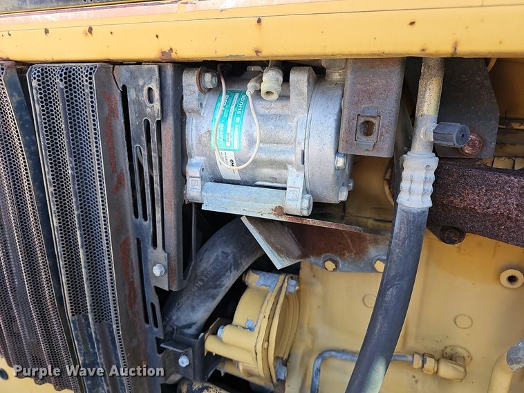 image for item DR5767 1994 Ford 7740 Powerstar SLE Tiger Special  tractor